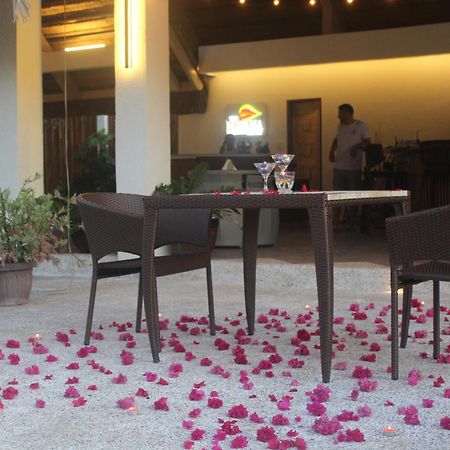The Mayana Resort Dauis エクステリア 写真