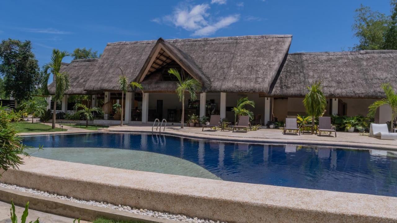 The Mayana Resort Dauis エクステリア 写真
