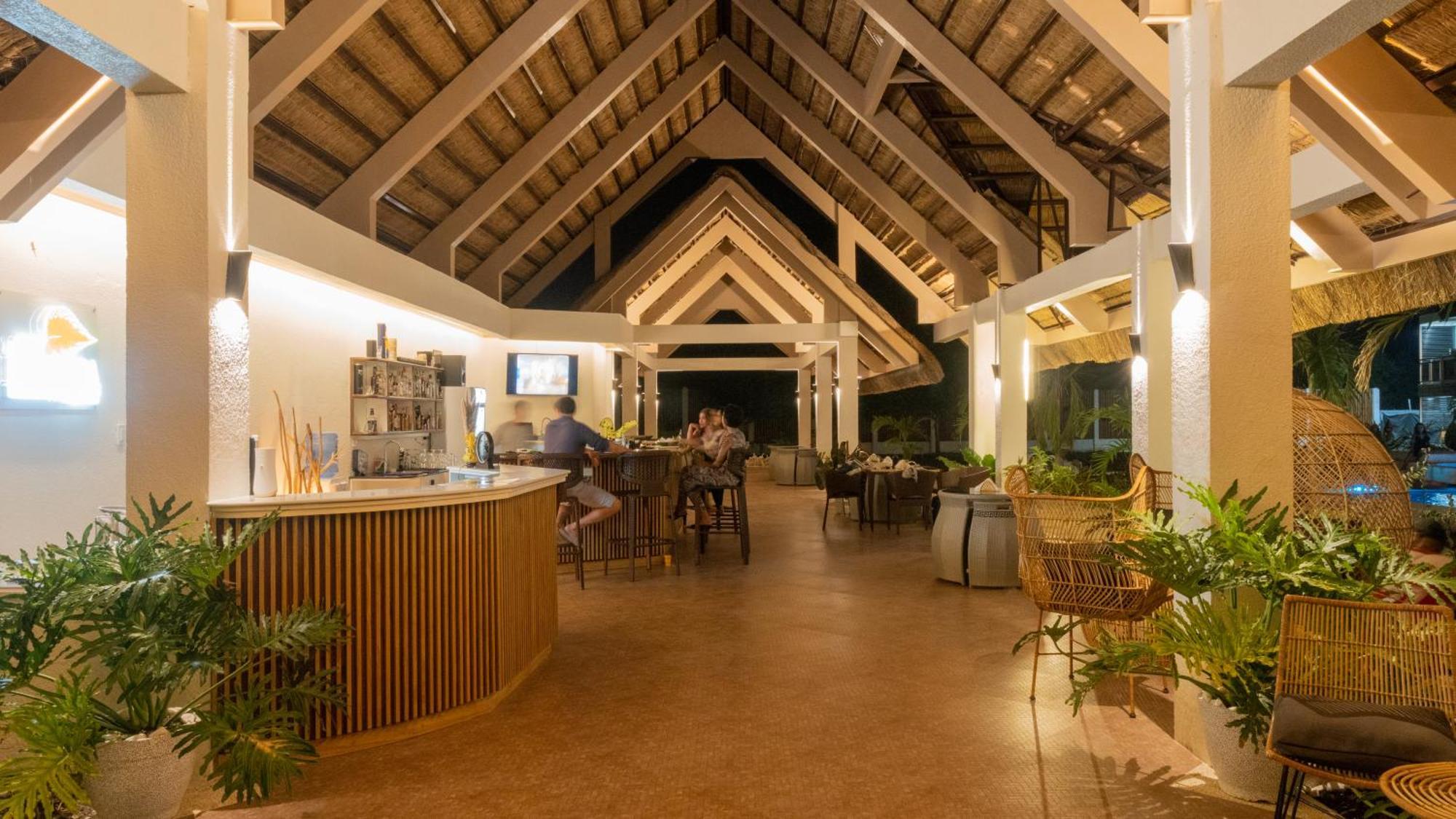 The Mayana Resort Dauis エクステリア 写真