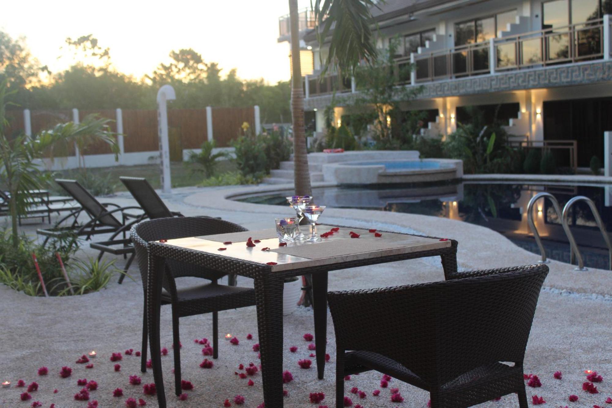 The Mayana Resort Dauis エクステリア 写真